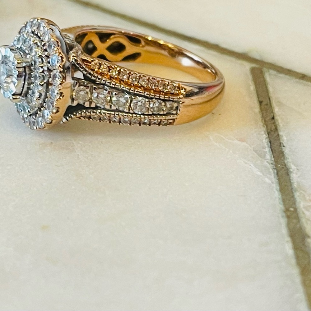 Ring Size 7.5 - Picture 7 of 11